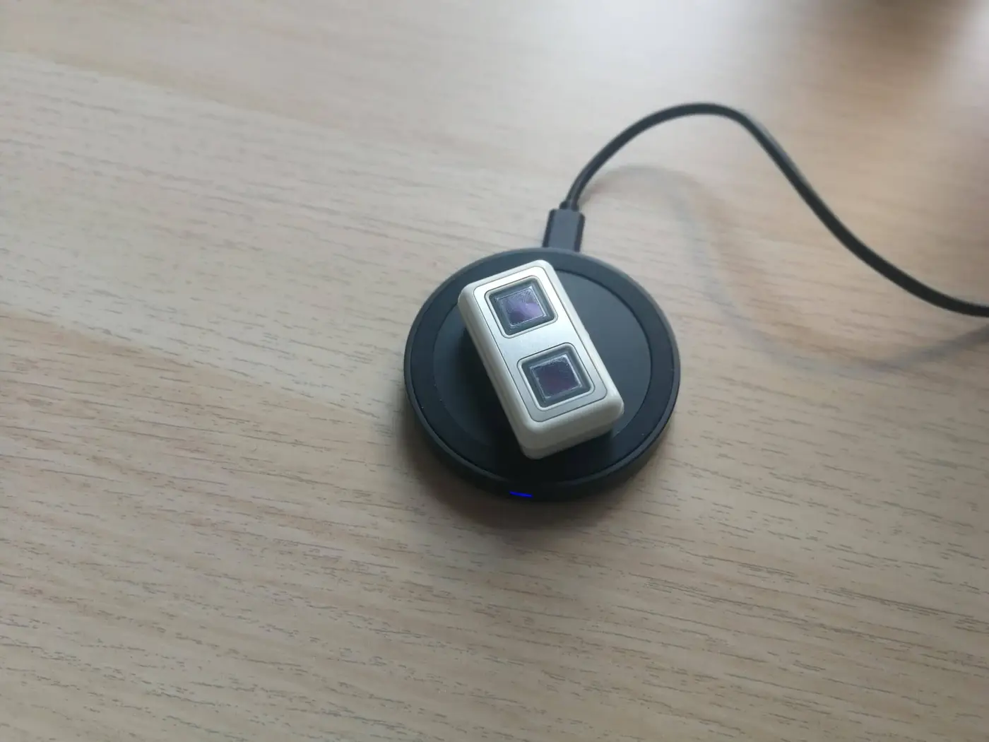 Emego Link - Wireless charging